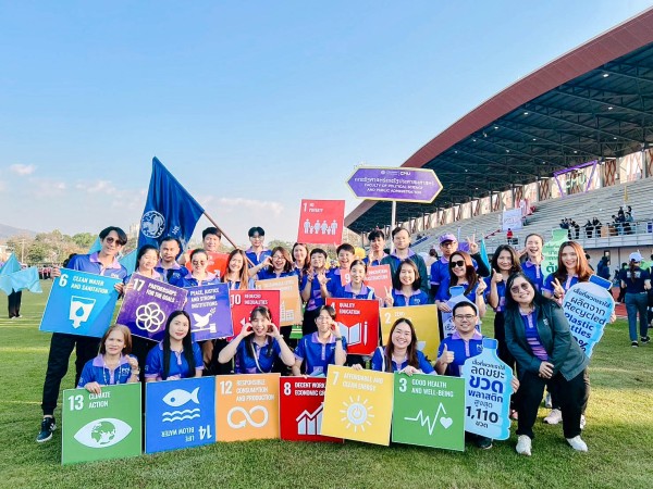 รัฐศาสตร์ฯ มช. ร่วมพิธีเปิดและขบวนพาเหรด กีฬาบุคลากรมหาวิทยาลัยเชียงใหม่ ประจำปี 2569 (CMU Sports Day 2026) ขับเคลื่อนนโยบาย “Sports for Sustainability” ส่งเสริมสุขภาพและรักษ์โลก